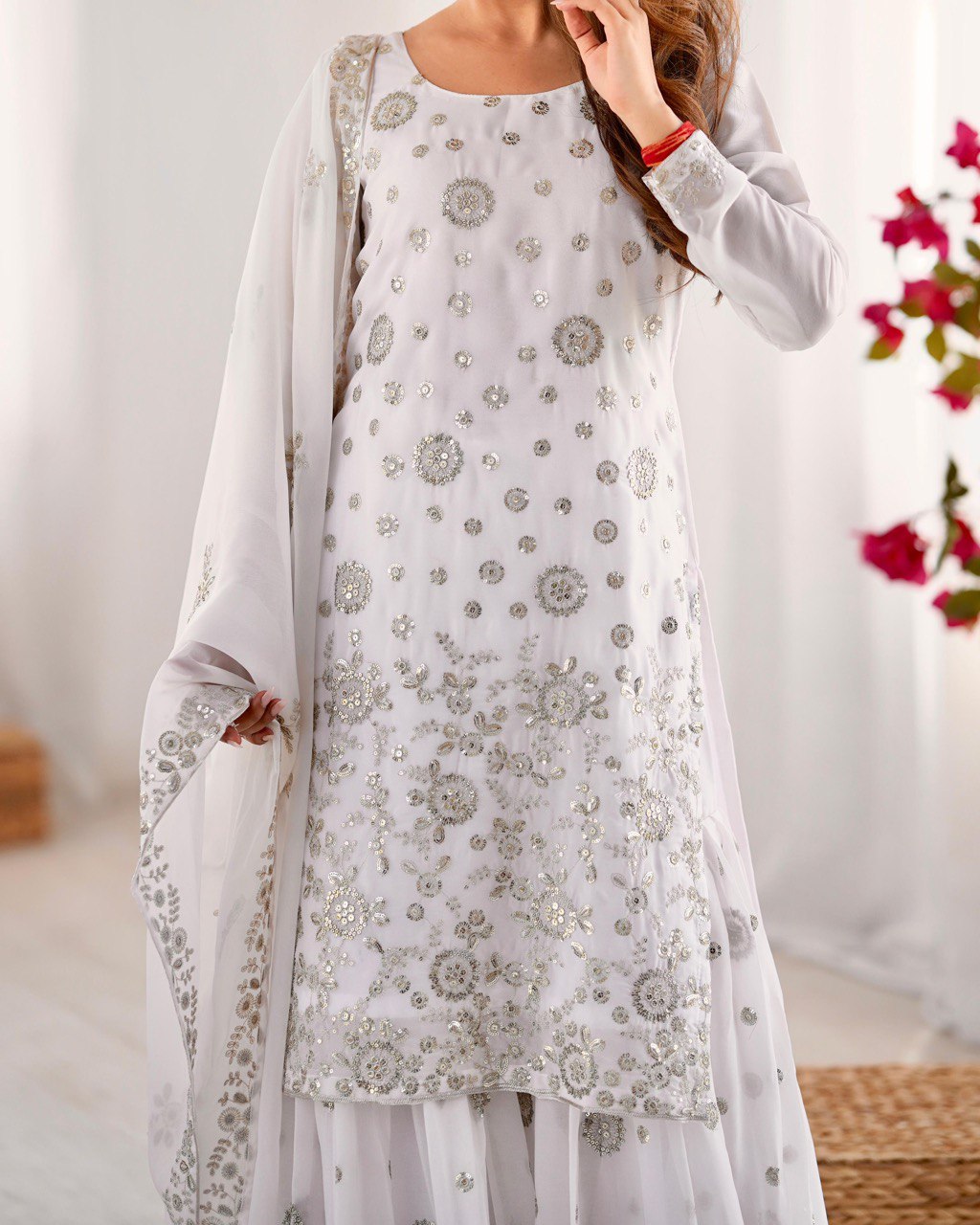 Women’s White Georgette Kurta Set – Stylish & Elegant Ethnic Wear for Festive Occasions