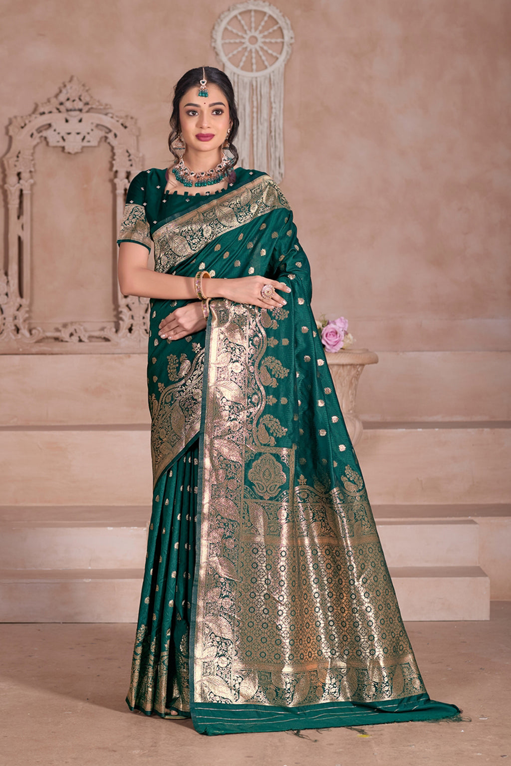 Floral Patterned Green Art Silk Saree with Matching Blouse