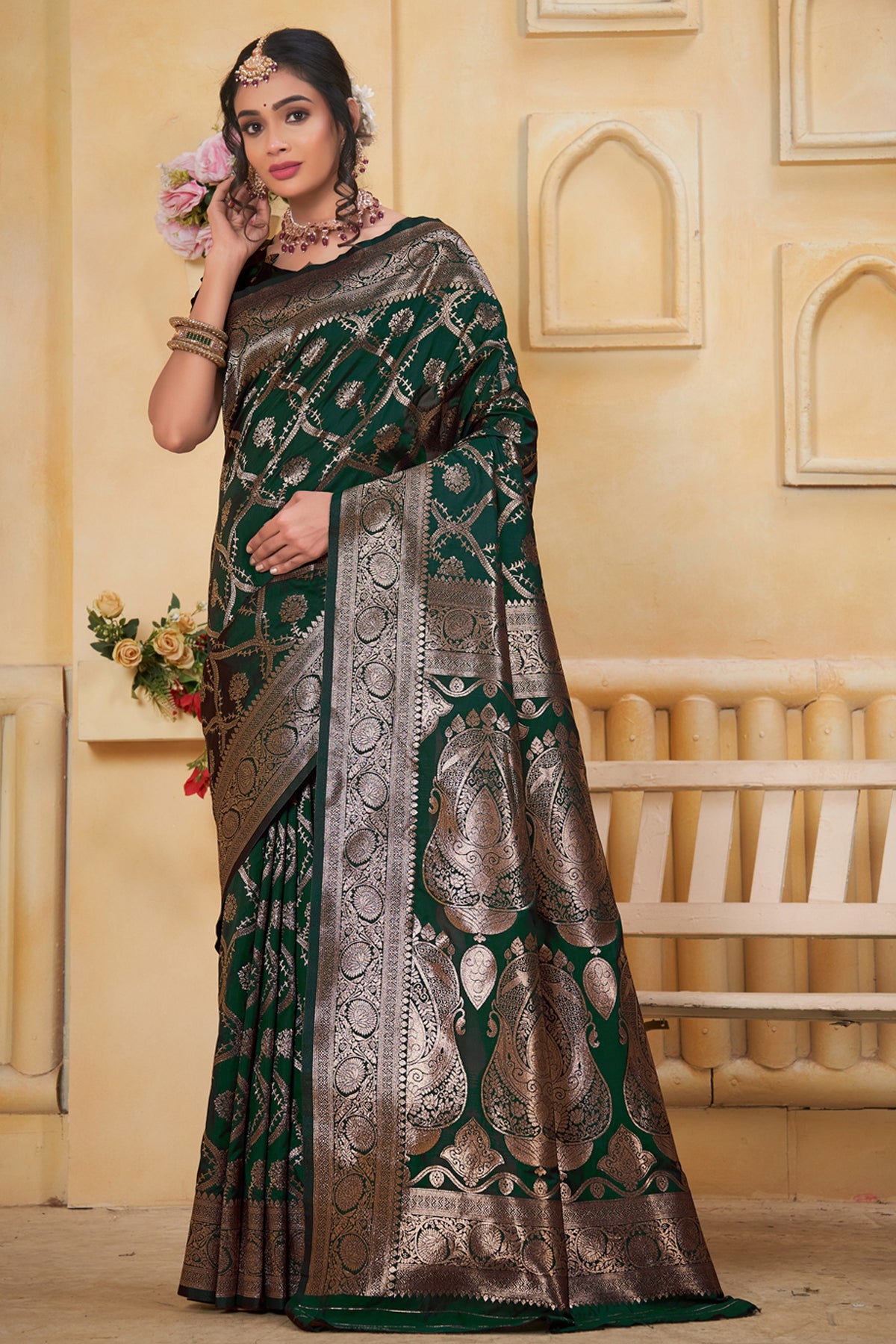 Green Art Silk Saree for Women with Ethnic Prints and Blouse