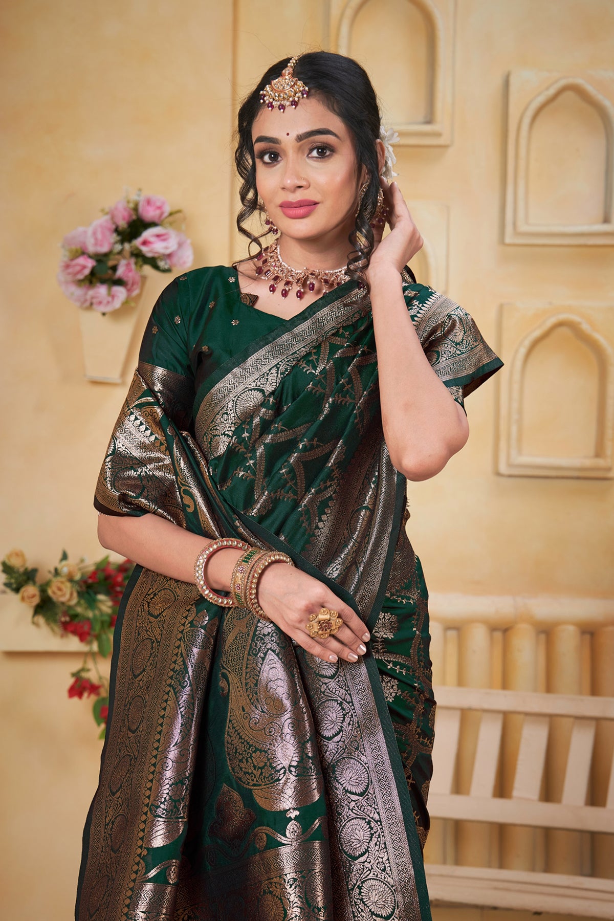 Green Art Silk Saree for Women with Ethnic Prints and Blouse