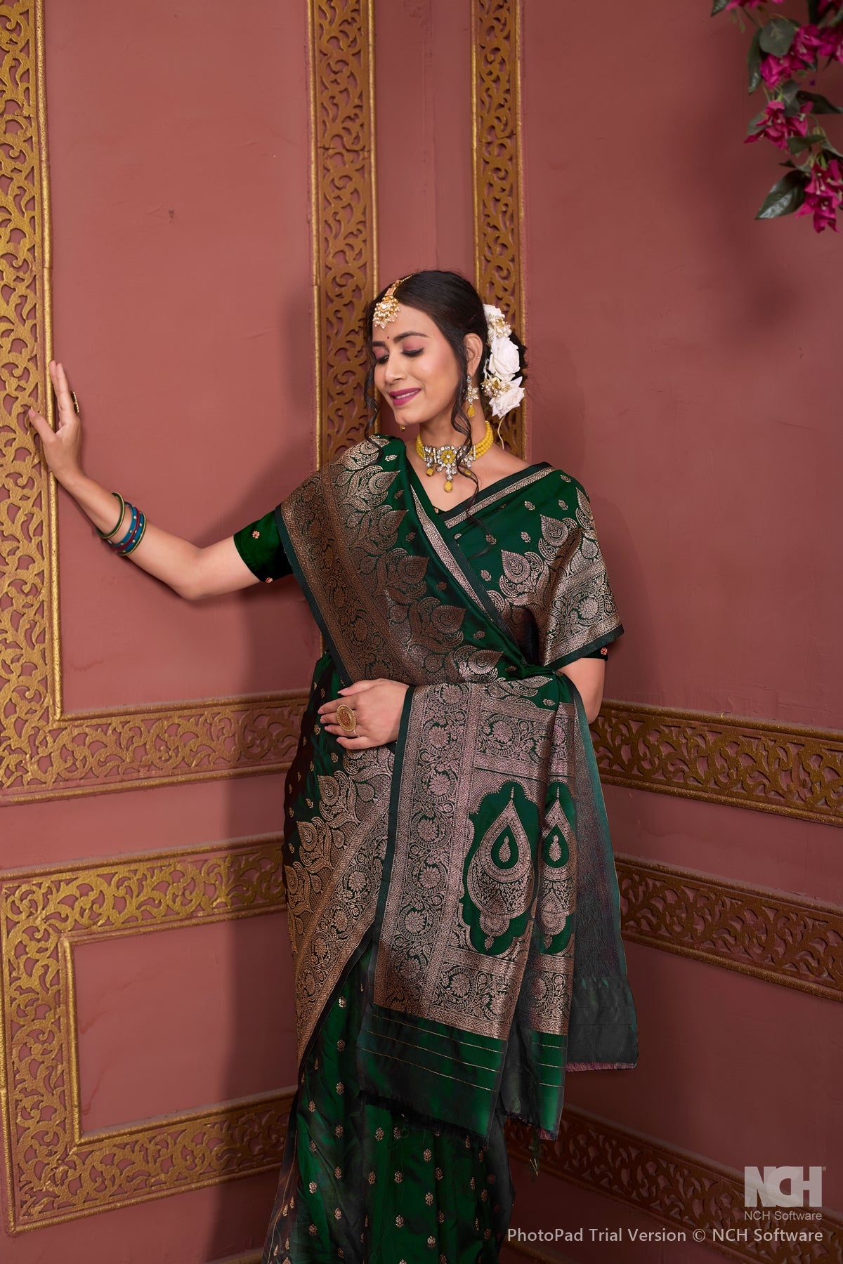 Green Art Silk Saree for Women – Elegant Traditional Ethnic Wear
