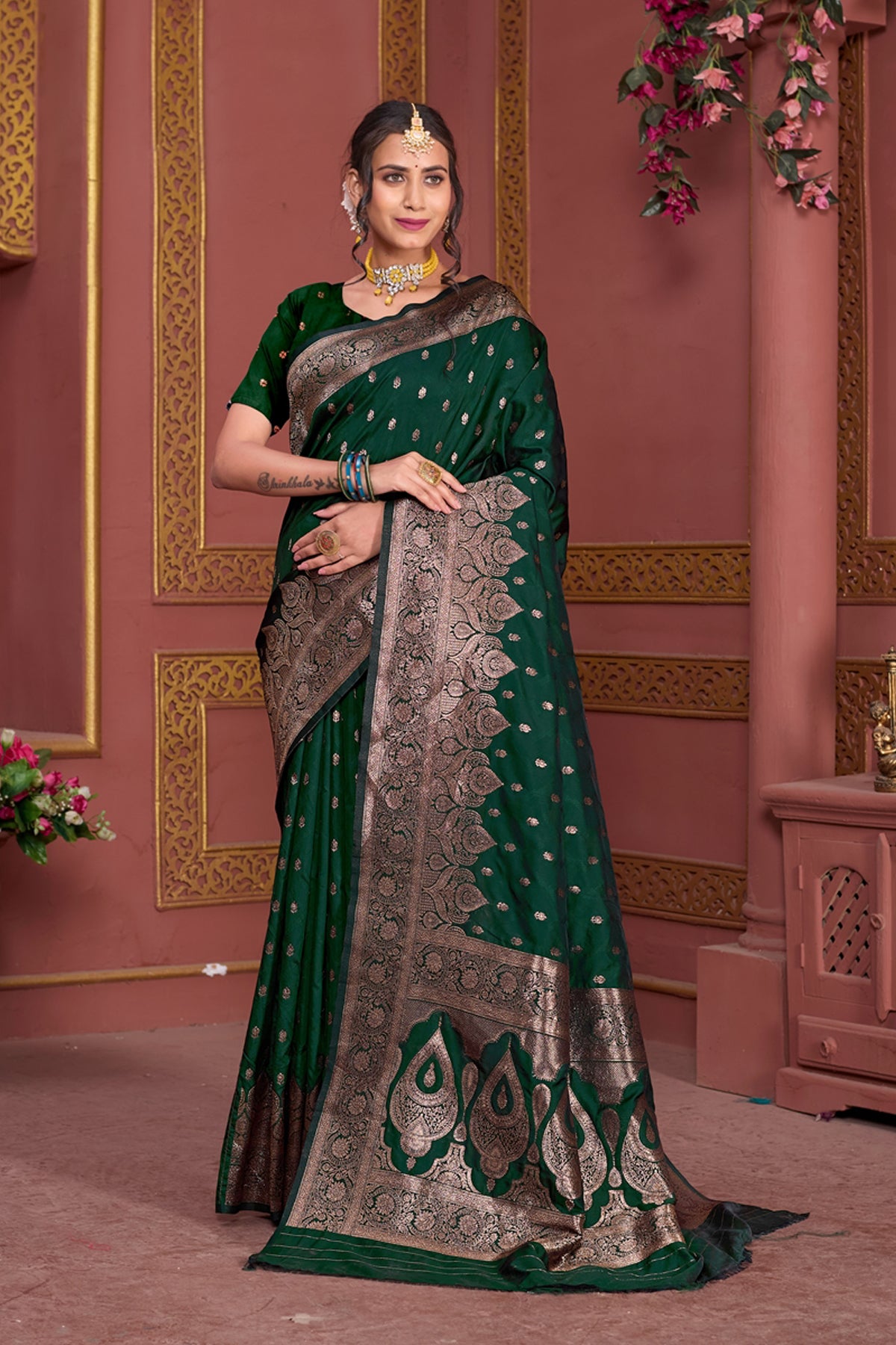 Green Art Silk Saree for Women – Elegant Traditional Ethnic Wear