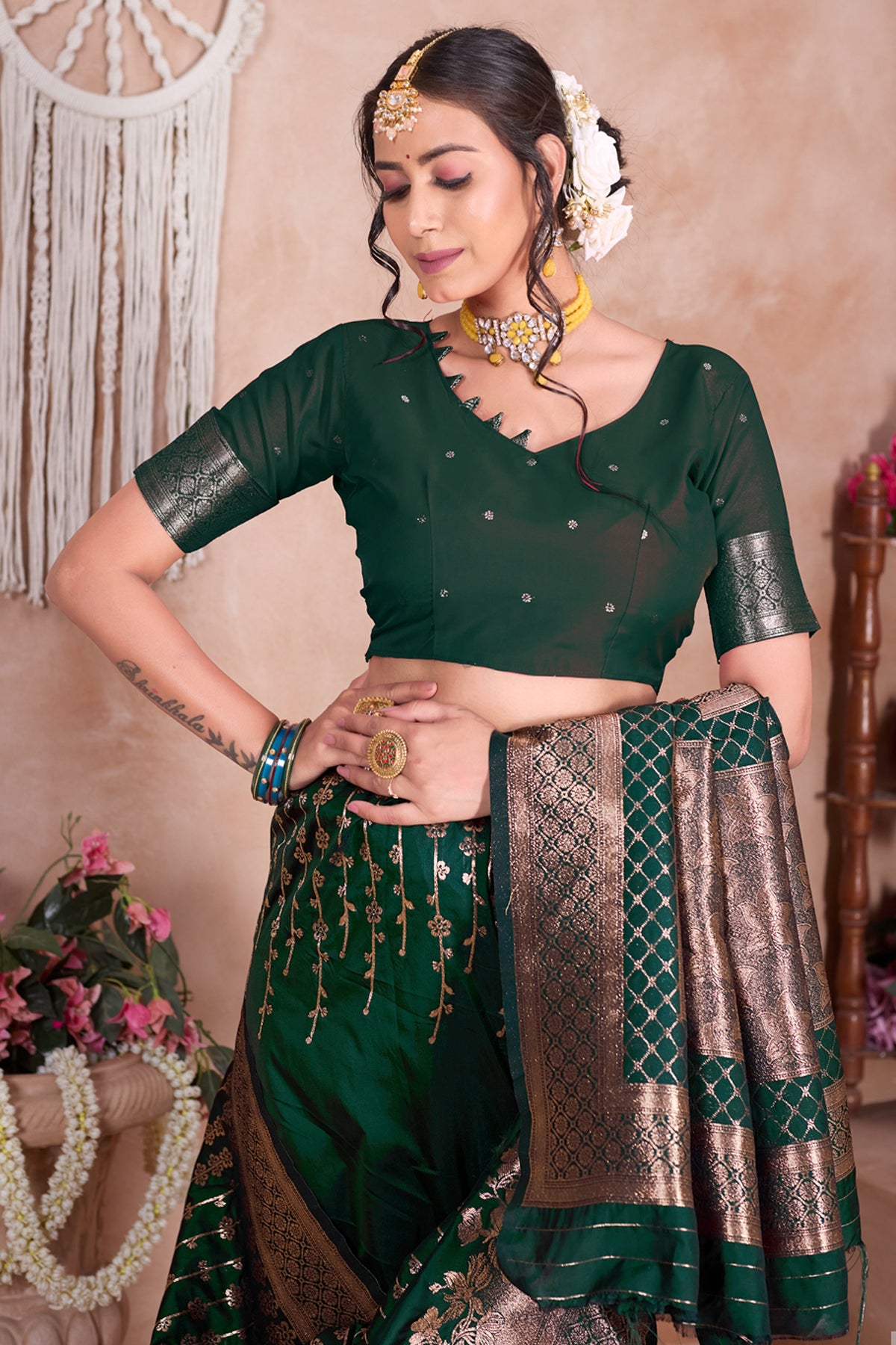Green Banarasi Silk Saree for Women – Traditional Ethnic Wear