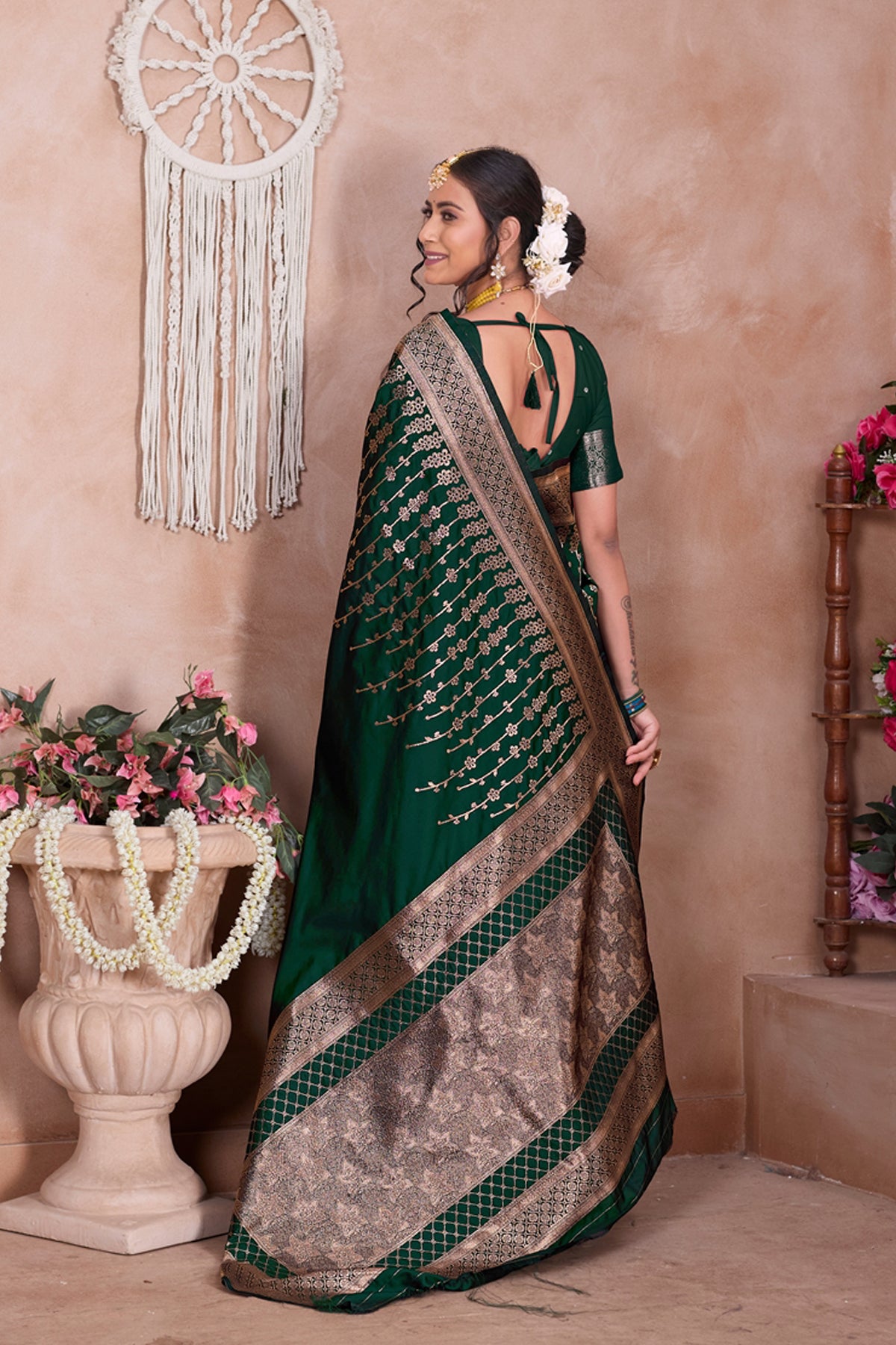 Green Banarasi Silk Saree for Women – Traditional Ethnic Wear