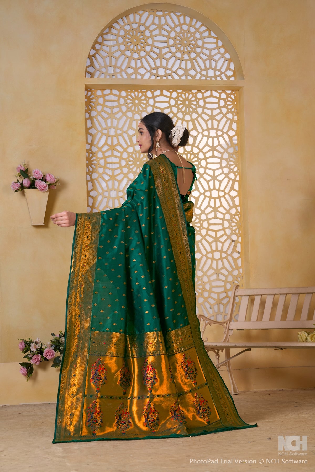 Green Art Silk Saree for Women – Elegant Ethnic Wear with Rich Weaving