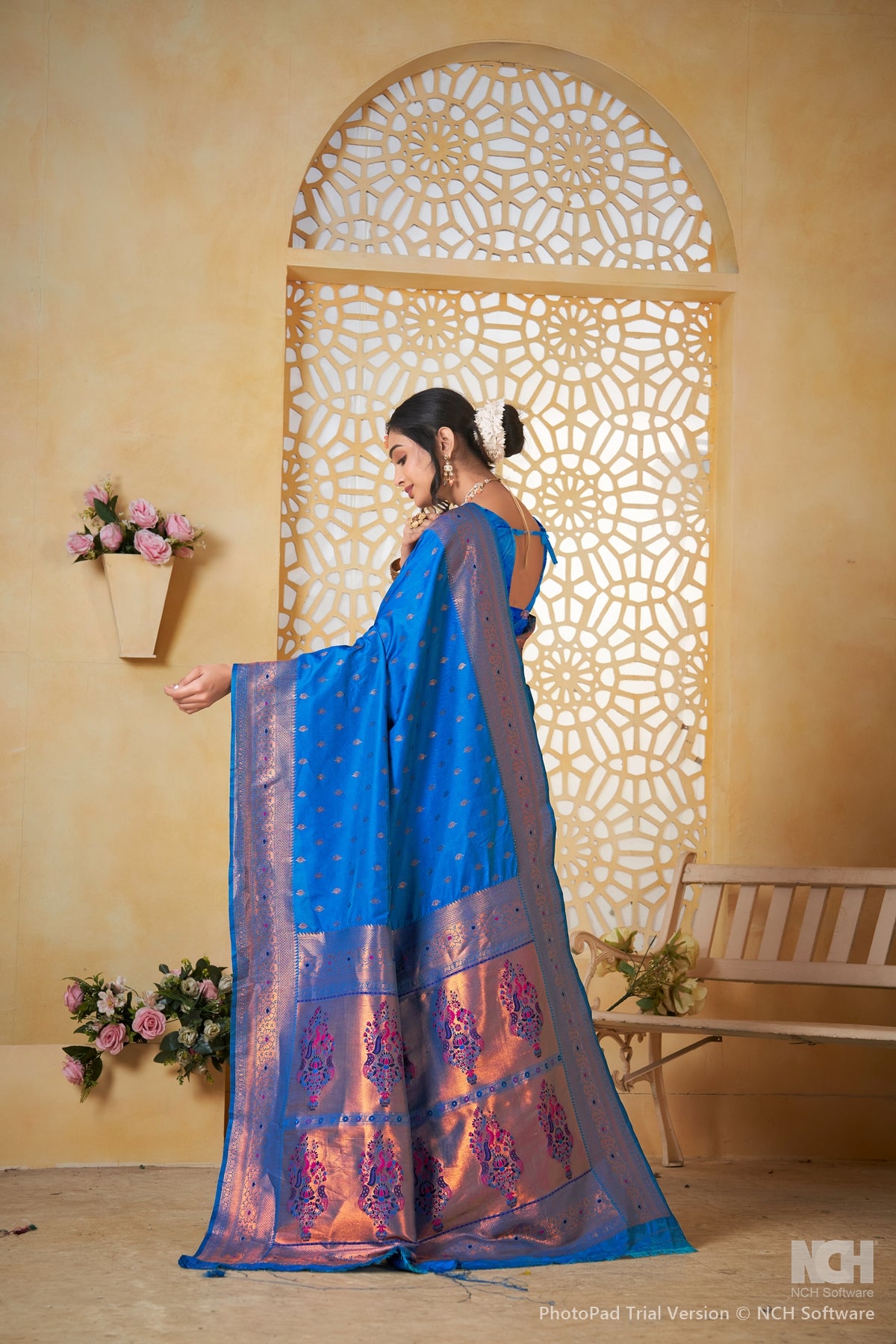 Navyblue Art Silk Saree for Women – Elegant Ethnic Wear with Rich Weaving