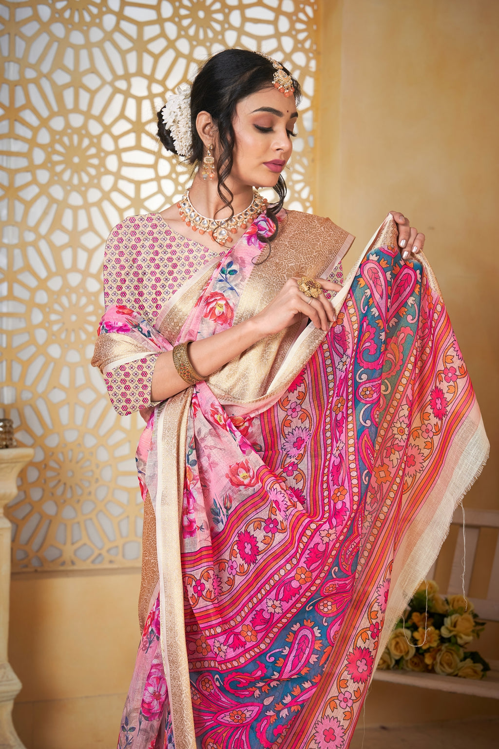 Cream Linen Saree for Women – Lightweight & Elegant Ethnic Wear