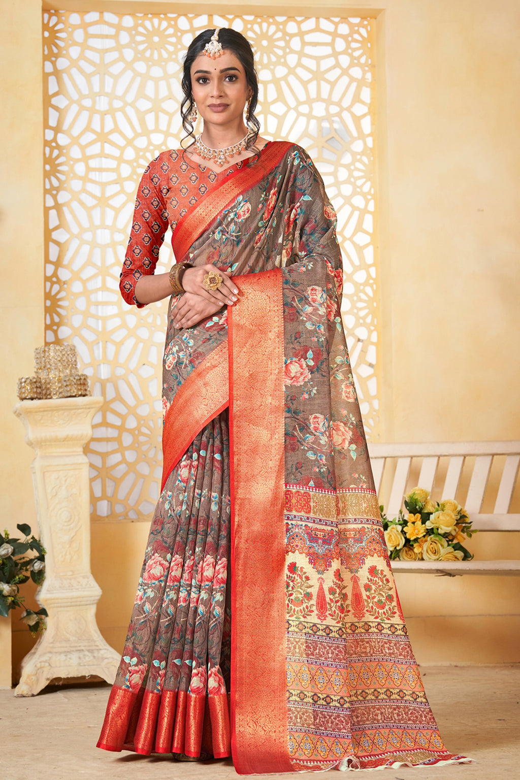 Grey Linen Saree for Women – Lightweight & Elegant Ethnic Wear