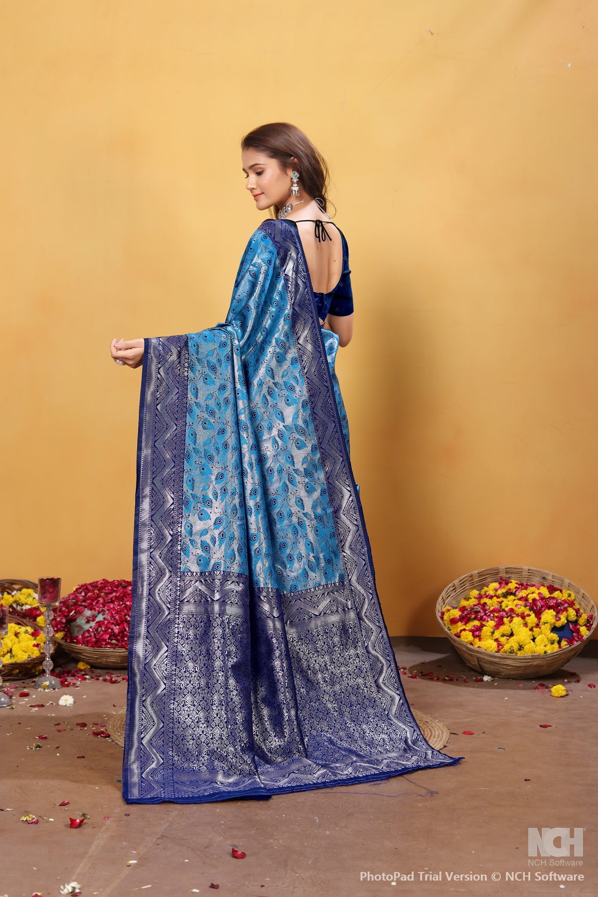 Blue Silk Saree for Women – Traditional & Elegant Ethnic Wear