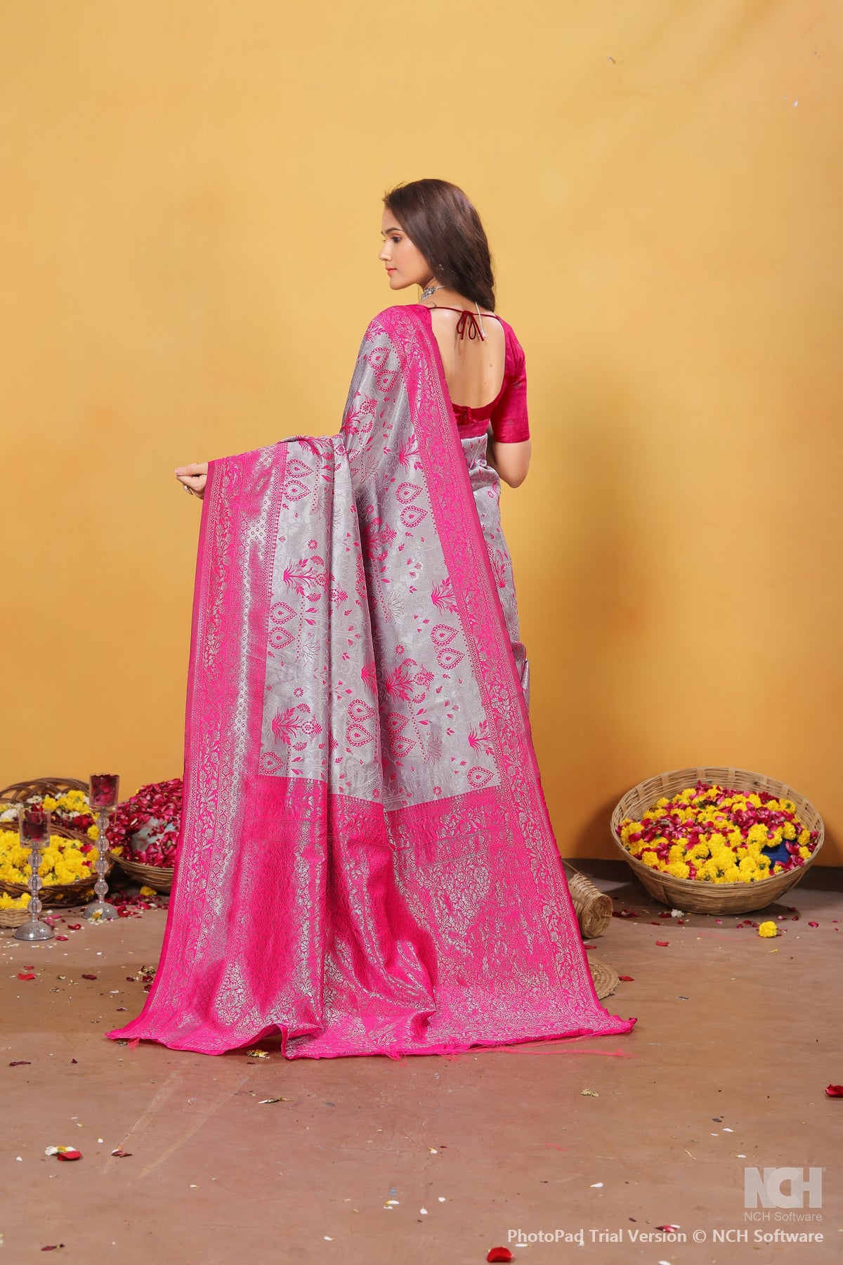 Magenta Silk Saree for Women – Traditional & Elegant Ethnic Wear