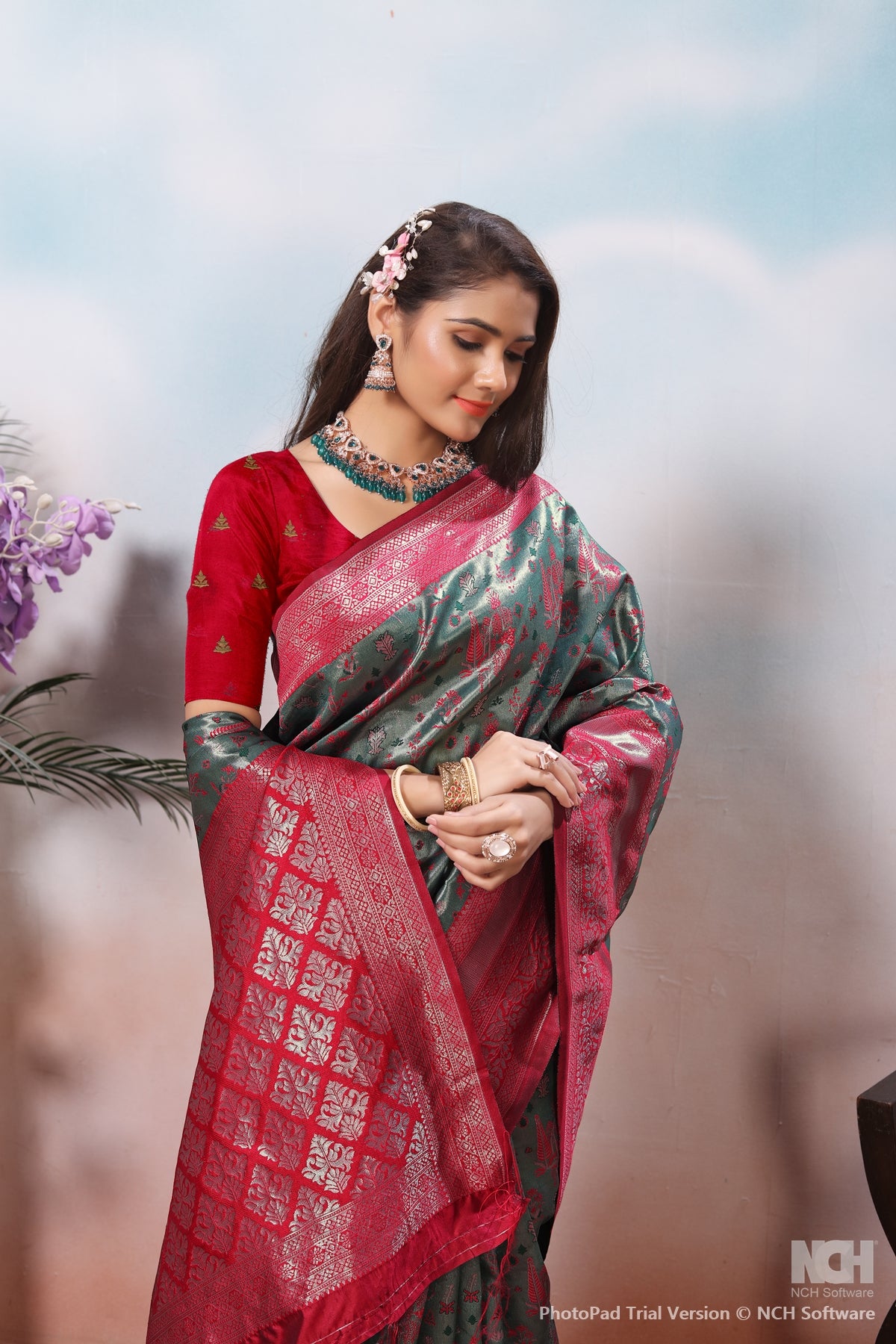 Silver Silk Saree for Women – Traditional & Elegant Ethnic Wear