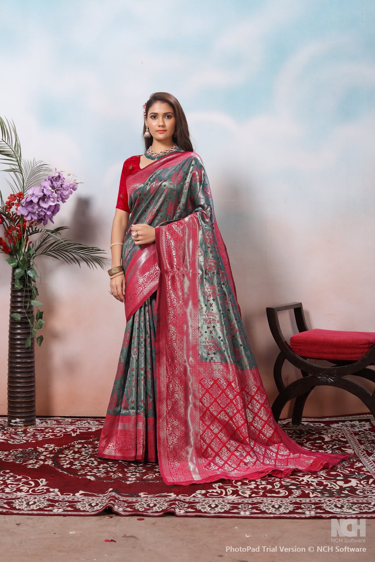 Silver Silk Saree for Women – Traditional & Elegant Ethnic Wear