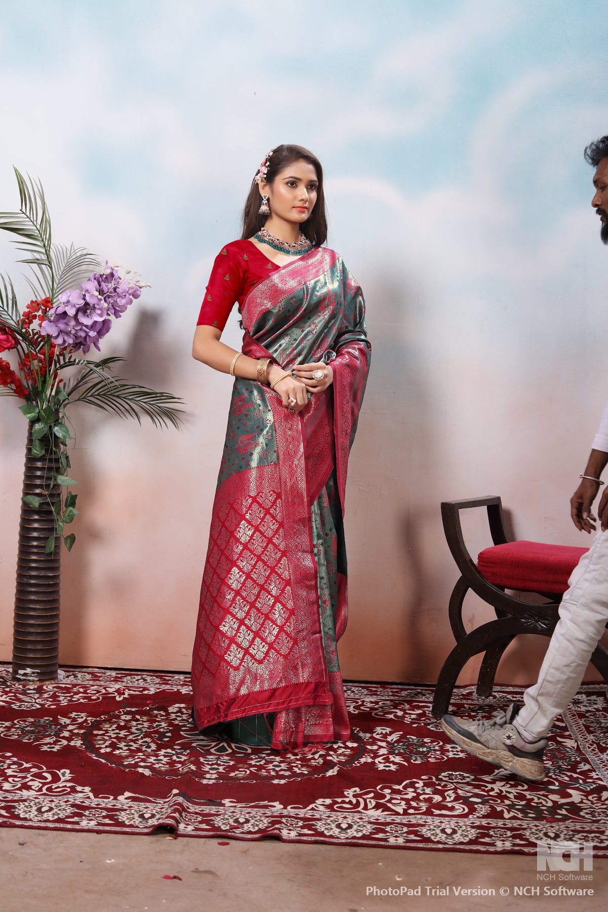 Silver Silk Saree for Women – Traditional & Elegant Ethnic Wear