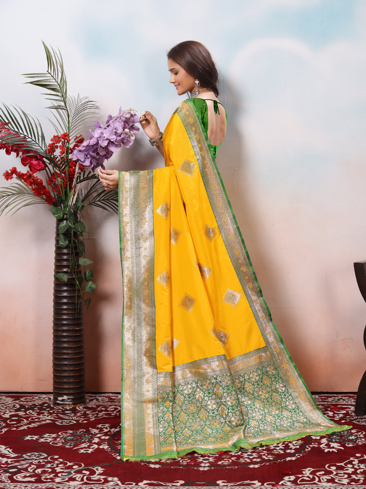 Mustard Silk Saree for Women – Elegant Traditional Ethnic Wear