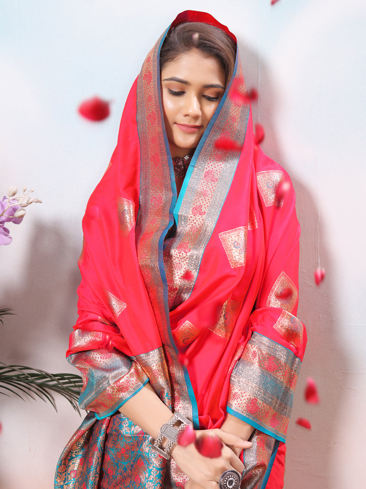Rani Silk Saree for Women – Elegant Traditional Ethnic Wear