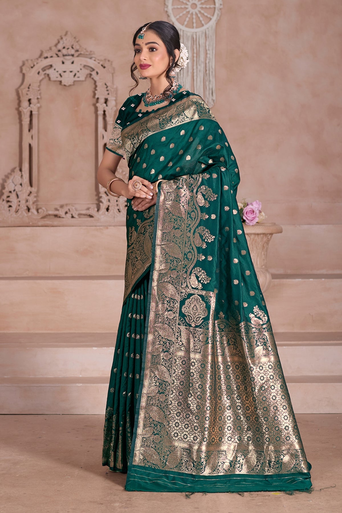 Green Banarasi Silk Saree for Women – Traditional & Elegant Ethnic Wear