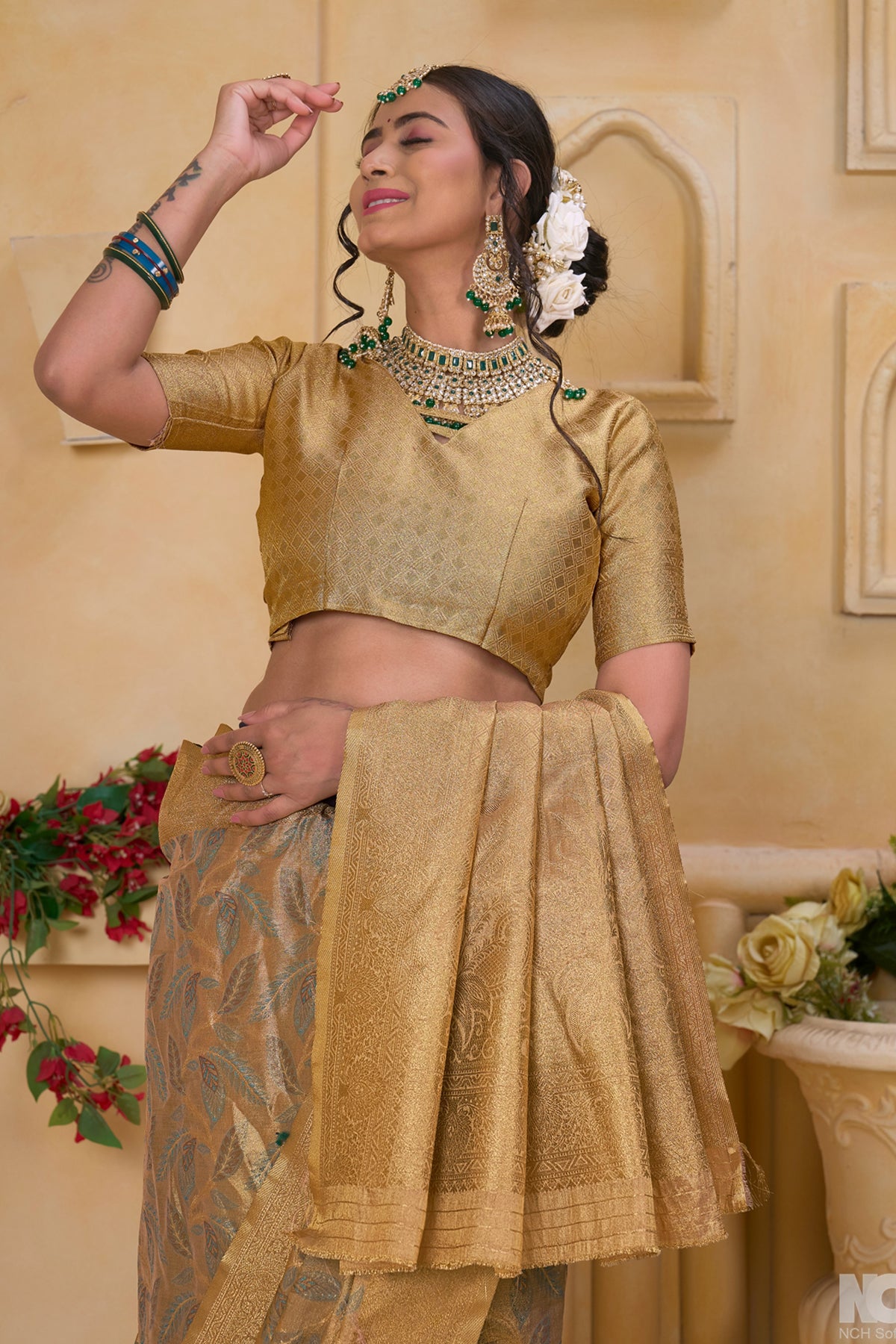 Cream Banarasi Silk Saree for Women – Traditional & Elegant Ethnic Wear