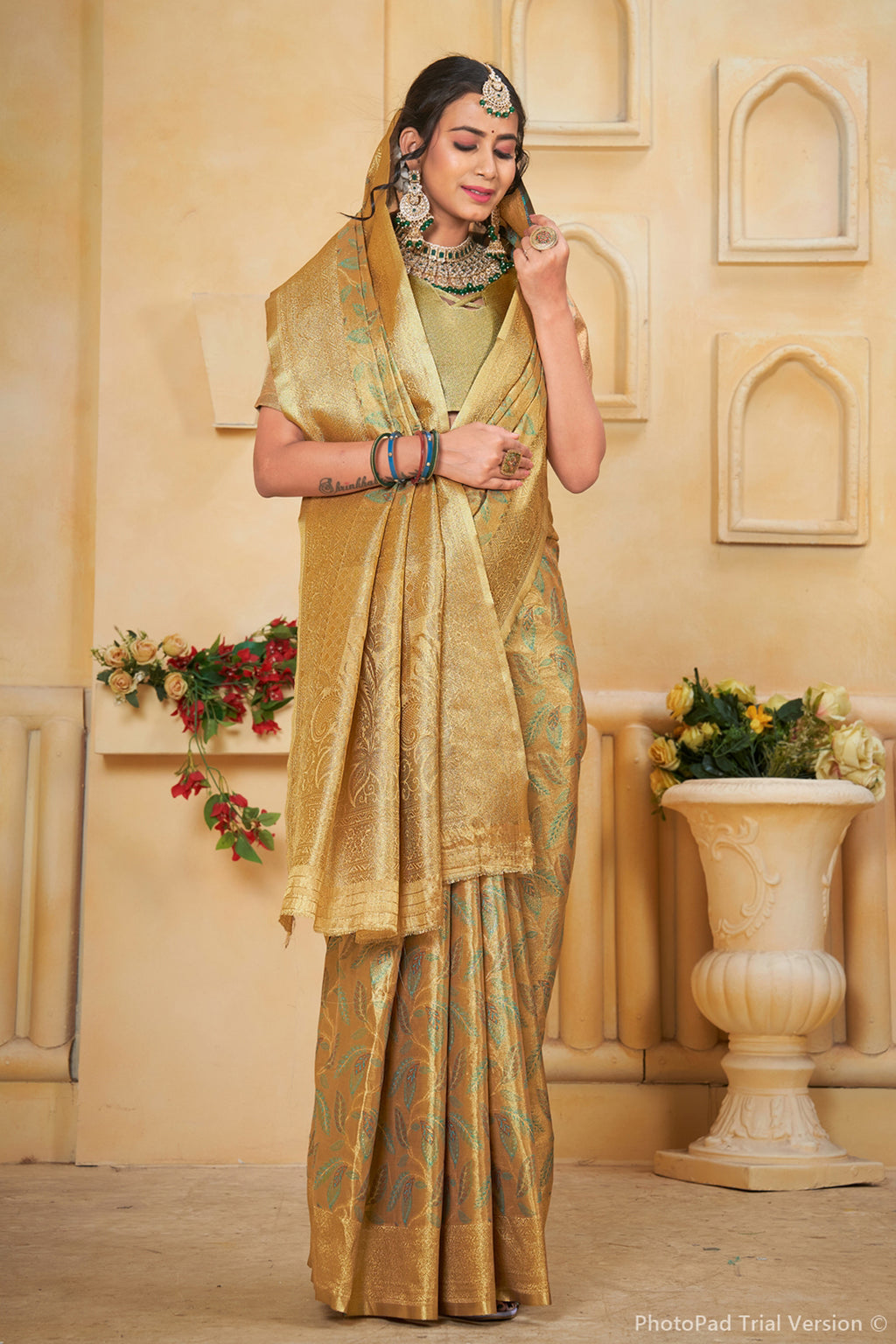 Gold Banarasi Silk Saree for Women – Traditional & Elegant Ethnic Wear