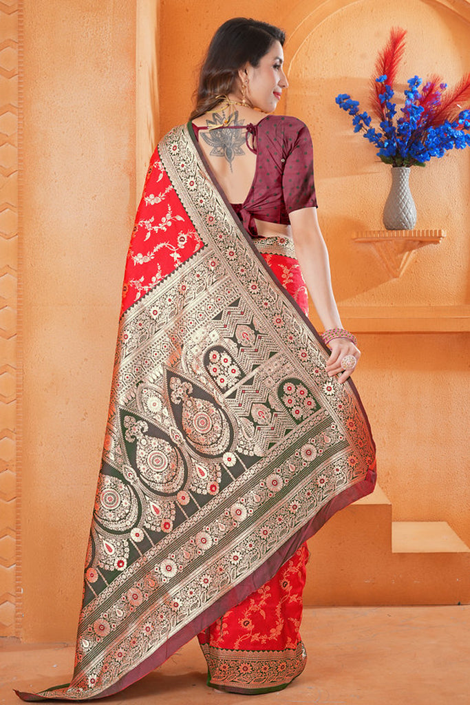 Red Silk Saree for Women – Elegant Traditional Ethnic Wear