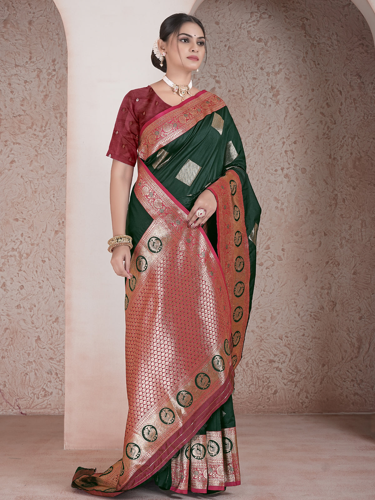 Green Art Silk Saree for Women – Elegant & Stylish Ethnic Wear