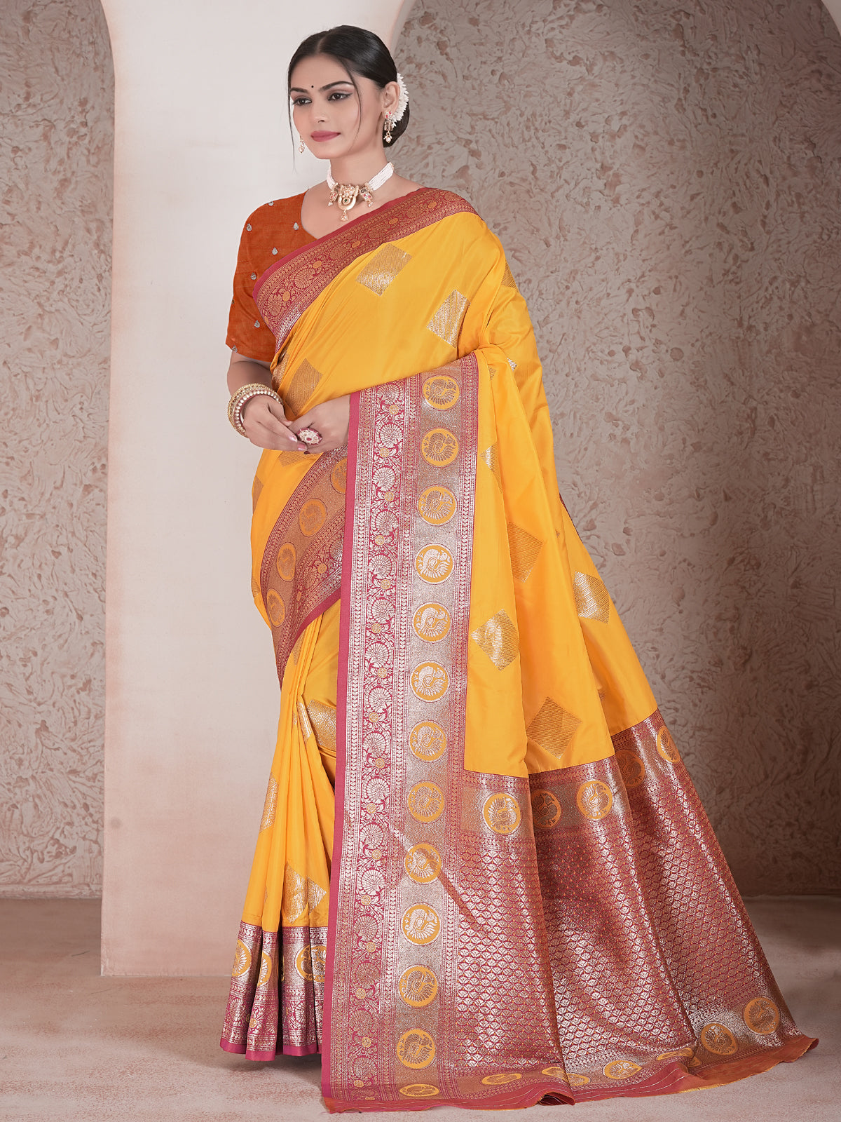 Mustard Art Silk Saree for Women – Elegant & Stylish Ethnic Wear