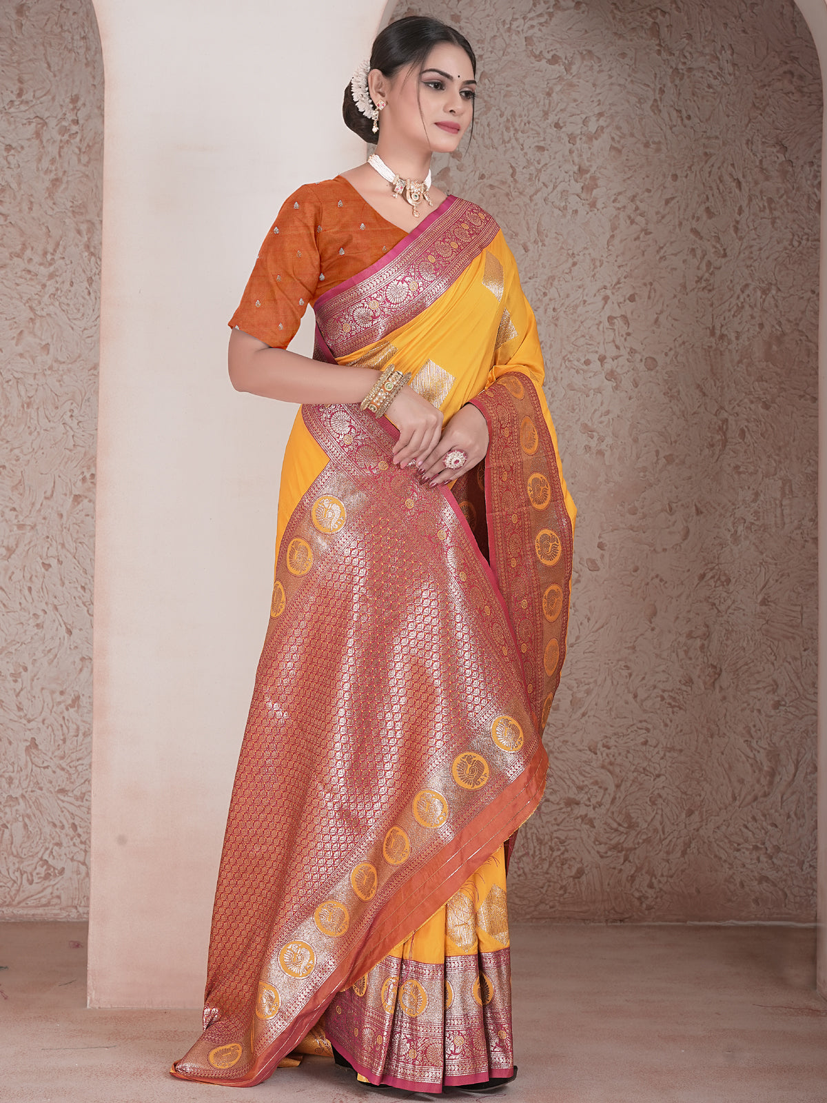 Mustard Art Silk Saree for Women – Elegant & Stylish Ethnic Wear
