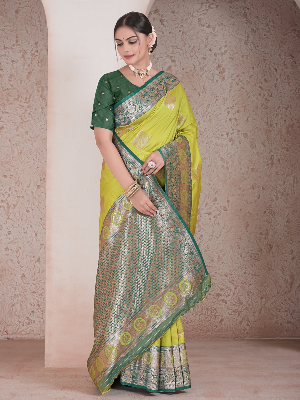 Parrot Green Art Silk Saree for Women – Elegant & Stylish Ethnic Wear