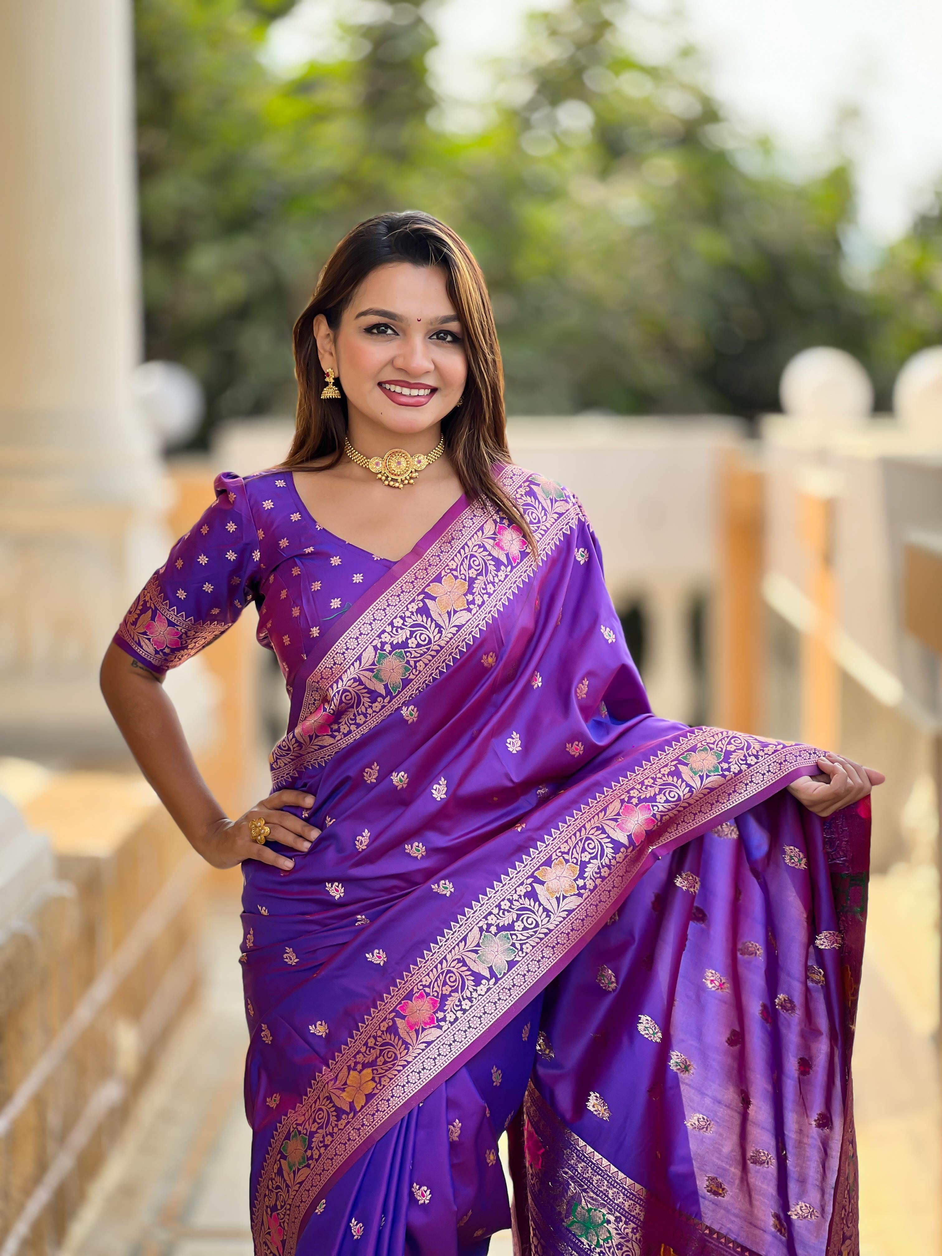 Violet Varni Fabrics Women Paisley Banarasi Silk Embellished Saree comes With Matching Blouse