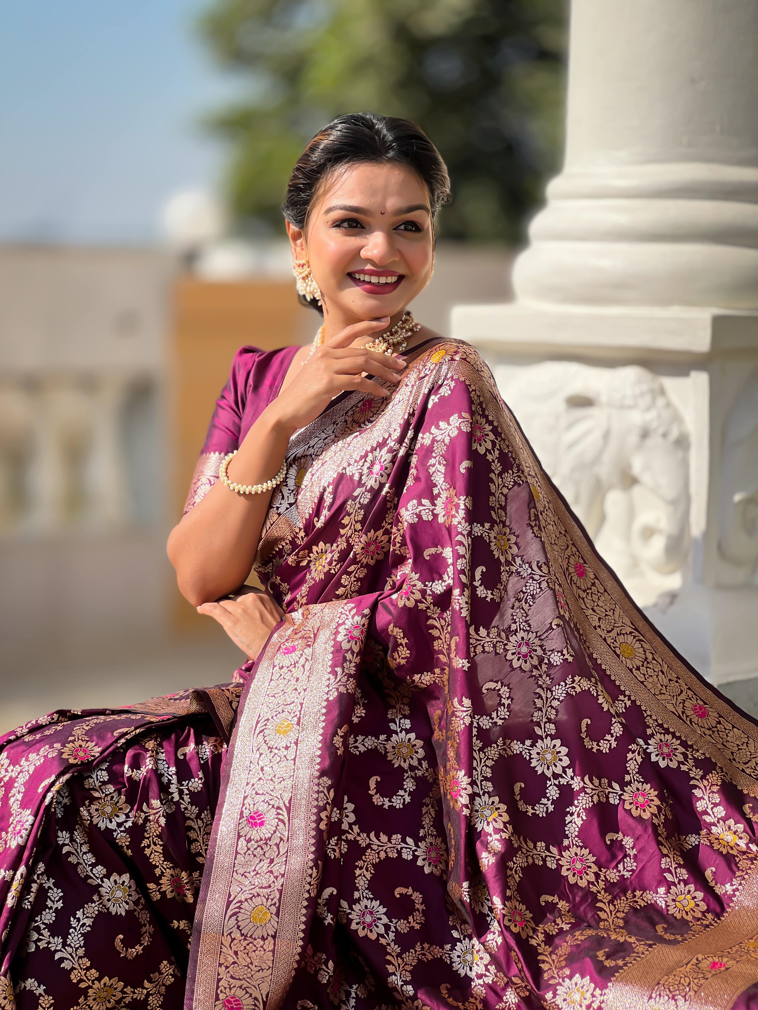 Wine Varni Fabrics Women Geometric Banarasi Silk Tassels and Latkans Saree comes With Matching Blouse