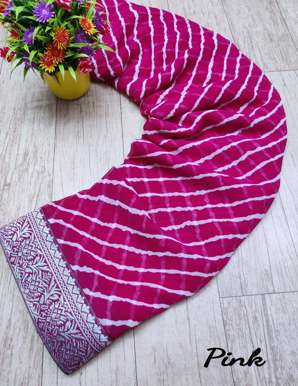 Stylish Bandhani Printed Pink Saree for Daily and Party Wear