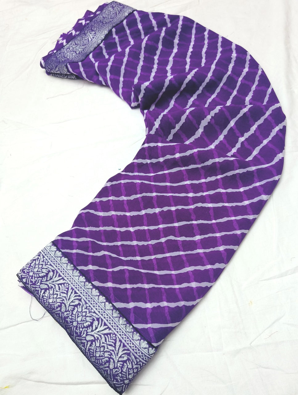 Stylish Bandhani Printed Purple Saree for Daily and Party Wear