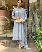 Women's Grey Viscose Chinnon Embroidered Kurta Set with Matching Chinnon Dupatta