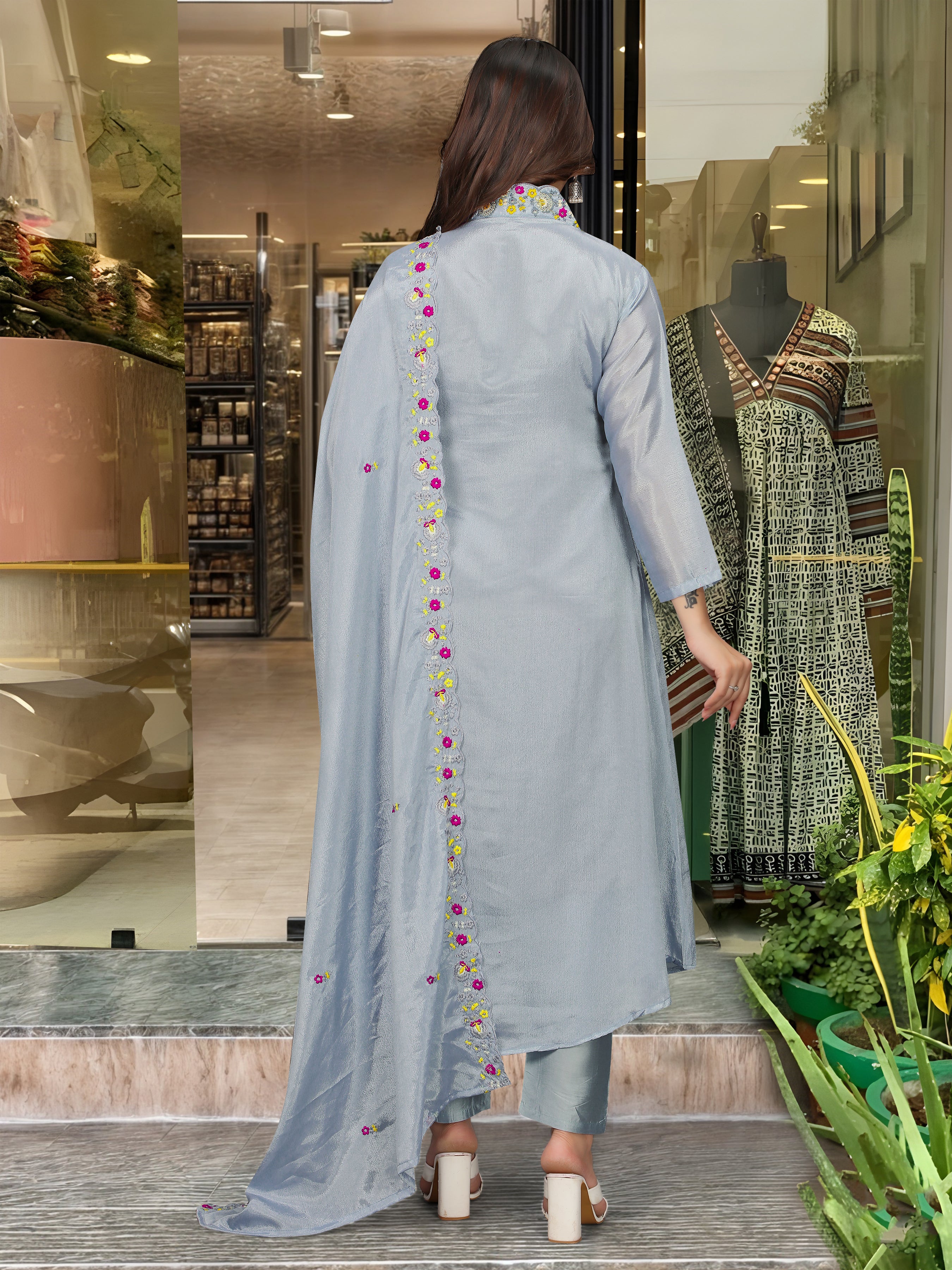 Women's Grey Viscose Chinnon Embroidered Kurta Set with Matching Chinnon Dupatta
