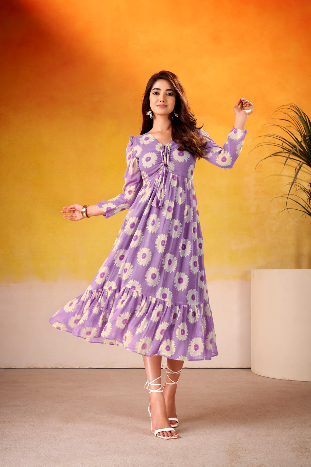 Soft, flowy & fabulously floral – this lilac frock is all you need to brighten your wardrobe!