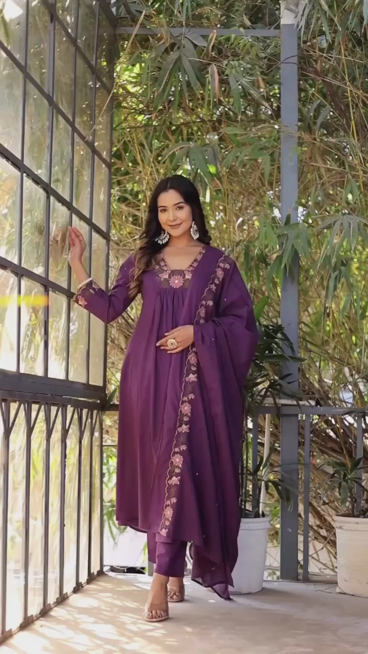 Women’s Purple Rayon Slub Embroidered Kurta Set with Flared Chanderi Dupatta